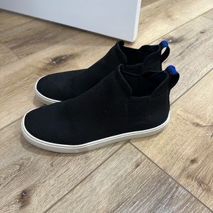 Rothys Chelsea size 8 black